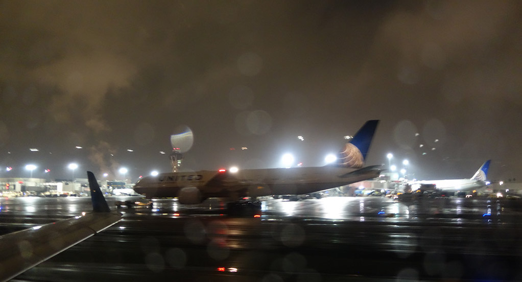 Life thinks - When United deplaned me and mine